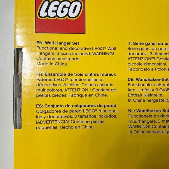 LEGO Wall Hangers Set 4016 Red Blue Yellow - Picture 5 of 7